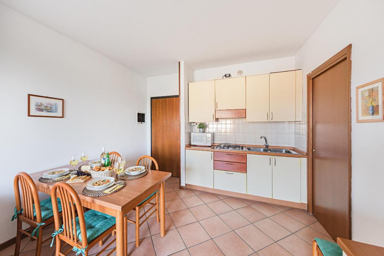 Condominio Del Sole P1-137 By Wonderful Italy Sirmione Bagian luar foto