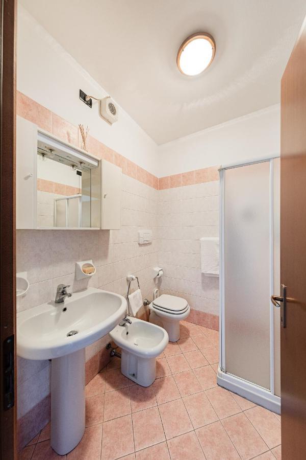 Condominio Del Sole P1-137 By Wonderful Italy Sirmione Bagian luar foto